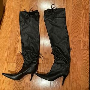 Black leather boots, over the knee, stilettos, size 8.5